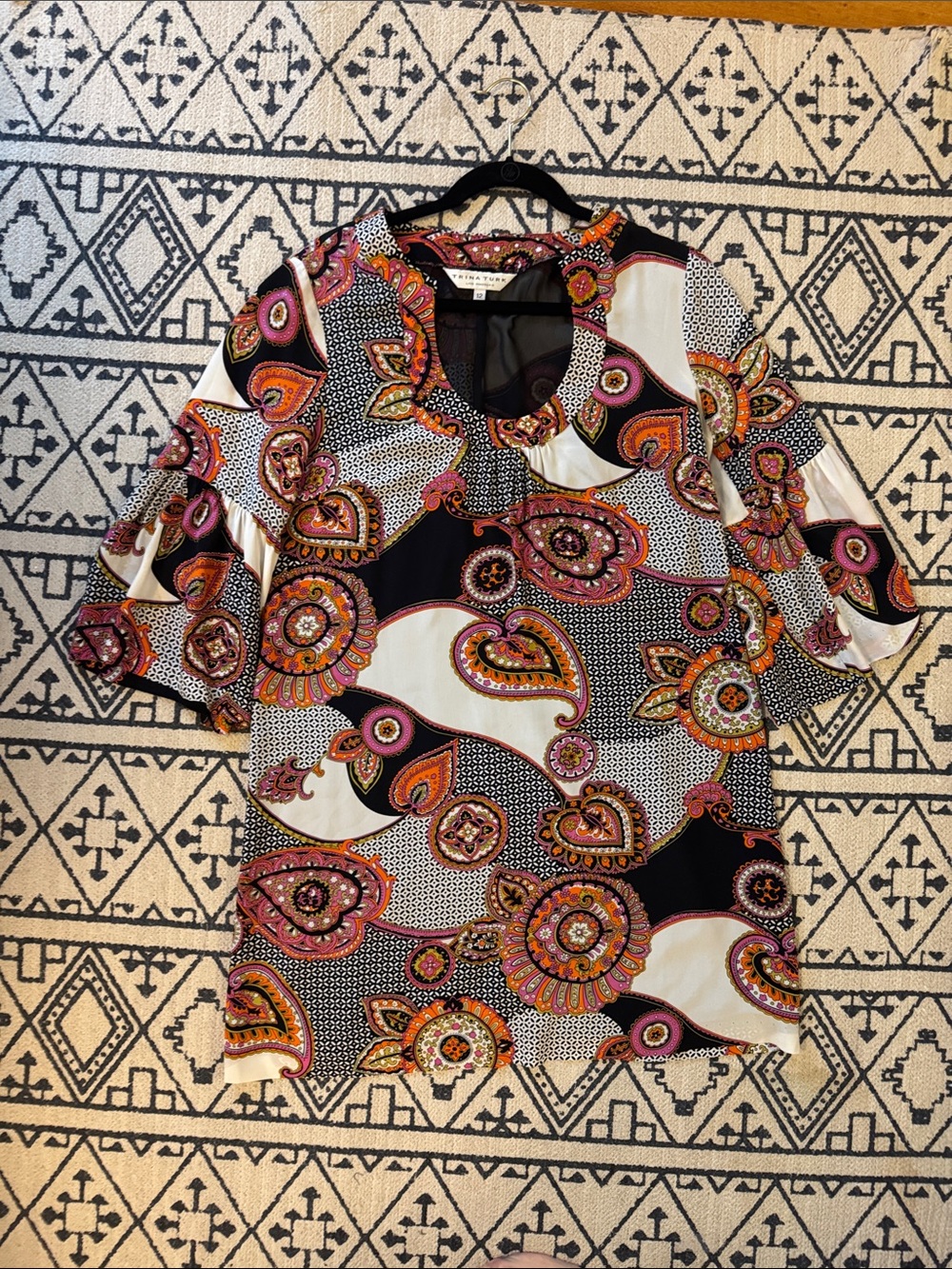 Trina Turk 100% Silk Floral Paisley Shift Dress in Black, White, Pink, Orange